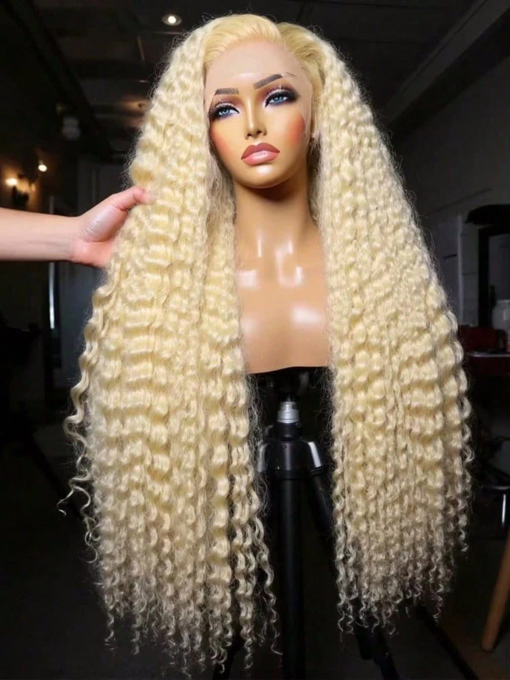 613 13x4 180 Density HD Lace Wigs (Textured)