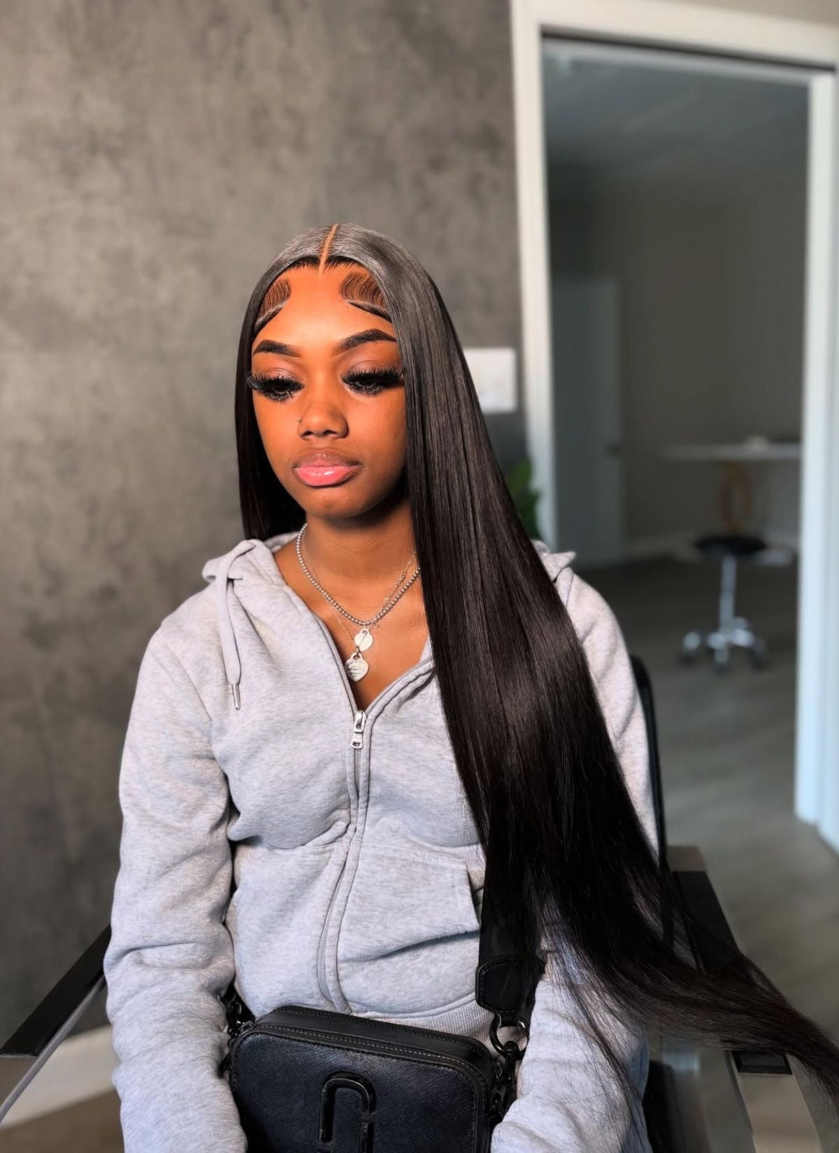 1B 13x6 180 Density HD Lace Wig (Straight)